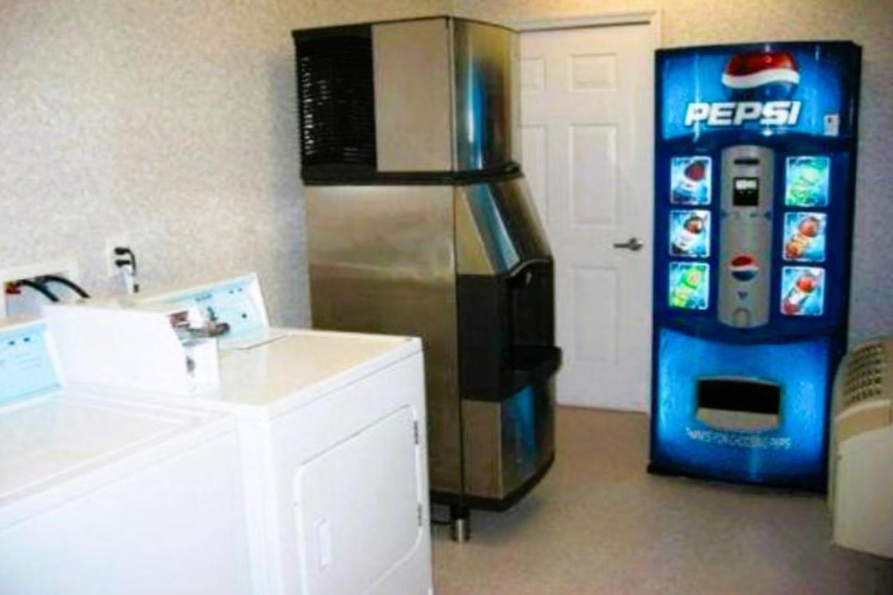 Studio Inn And Suites Galloway Luaran gambar